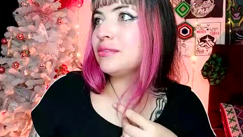 Snapshot of luna_ray420 chatting on 12-23-24, 07:49 MISS LUNA online show from 12-23-24, 07:49