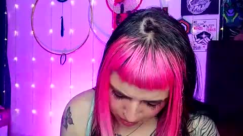 Snapshot of luna_ray420 chatting on 02-07-25, 03:12 MISS LUNA online show from 02-07-25, 03:12