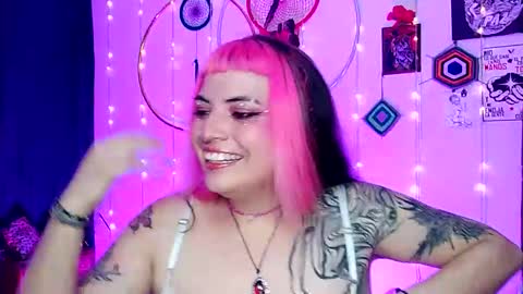 Snapshot of luna_ray420 chatting on 02-16-25, 07:37 MISS LUNA online show from 02-16-25, 07:37