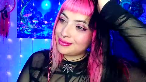 Snapshot of luna_ray420 chatting on 03-06-25, 07:47 MISS LUNA online show from 03-06-25, 07:47