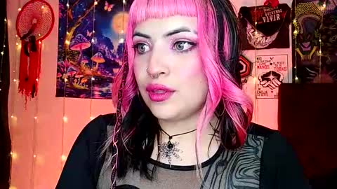 Snapshot of luna_ray420 chatting on 03-07-25, 11:29 MISS LUNA online show from 03-07-25, 11:29