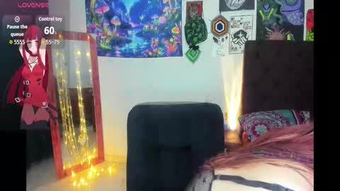 MISS LUNA  online show from 11-14-25, 08:24