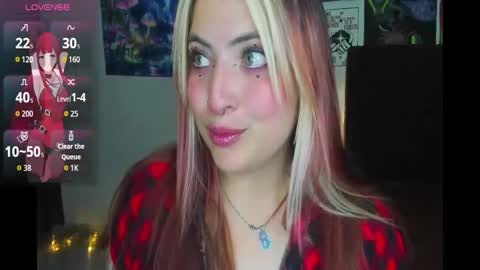 Snapshot of luna_ray420 chatting on 11-20-25, 06:02 MISS LUNA online show from 11-20-25, 06:02