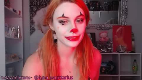 Snapshot of luna_sagittarius chatting on 12-23-25, 04:10 luna online show from 12-23-25, 04:10