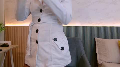 Snapshot of luna_valle chatting on 12-21-25, 08:16 luna_valle online show from 12-21-25, 08:16