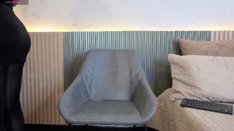 luna_valle online show from 06-29-26, 07:58