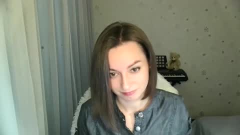 lunaa_bluee online show from 11-11-25, 09:48