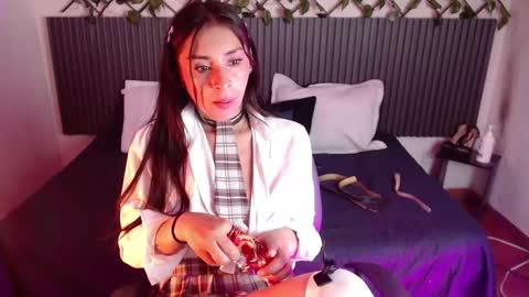 lunaaa_07 online show from 04-14-26, 05:02