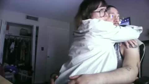 Snapshot of lunaanddrewskii chatting on 04-03-26, 08:45 lunaanddrewskii online show from 04-03-26, 08:45