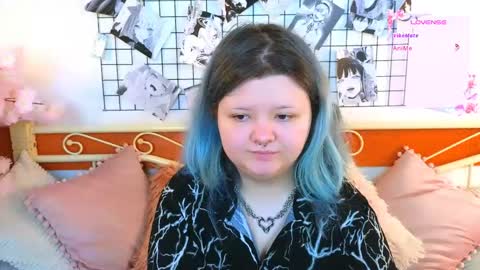Luna online show from 05-19-26, 05:58