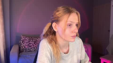 Britney online show from 09-29-25, 06:51