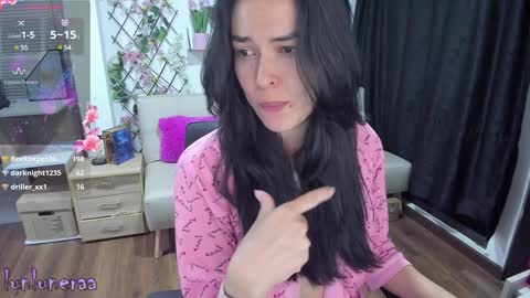 Luna online show from 02-04-25, 04:26