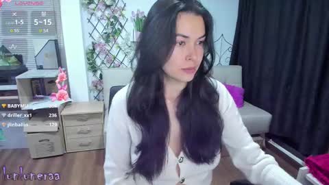 Luna online show from 02-27-25, 08:06