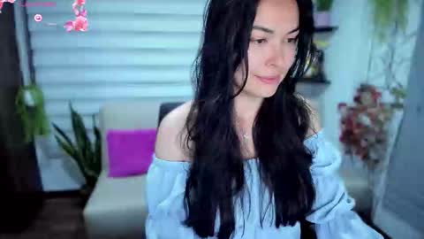 Luna online show from 09-30-25, 04:50