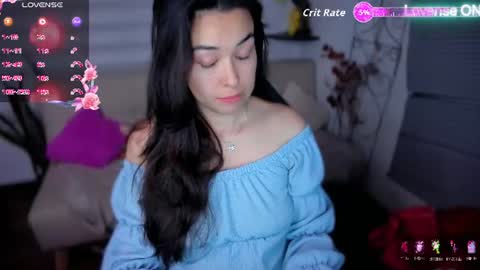 Luna online show from 06-17-26, 04:15