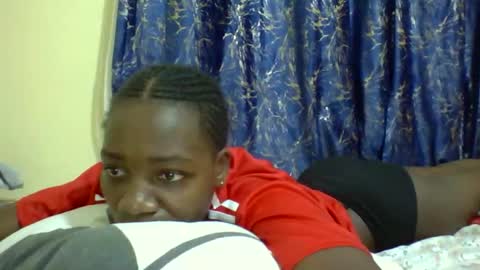 lunah_kitty online show from 04-10-26, 06:01