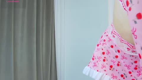 Snapshot of lunakirby chatting on 03-05-26, 09:11 lunakirby online show from 03-05-26, 09:11