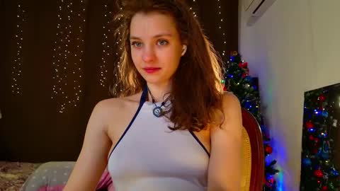 Snapshot of lunalike chatting on 01-10-26, 11:31 lunalike online show from 01-10-26, 11:31