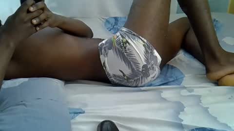 lunalove22_ online show from 09-19-25, 06:48