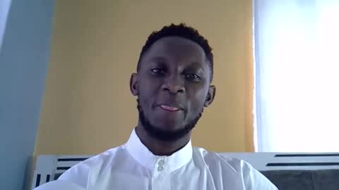 lunalove22_ online show from 10-29-25, 03:53