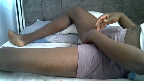 Snapshot of lunalove22_ chatting on 03-21-26, 07:35 lunalove22_ online show from 03-21-26, 07:35