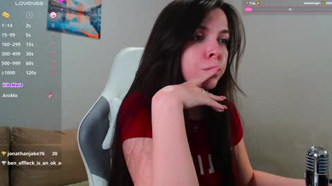 Luna online show from 12-08-24, 12:18