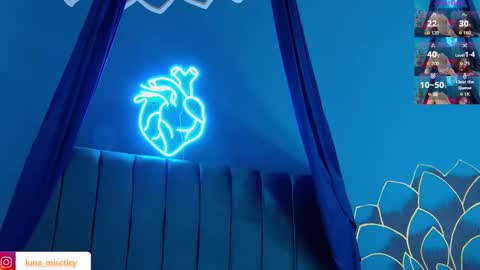 Luna online show from 10-30-25, 07:36