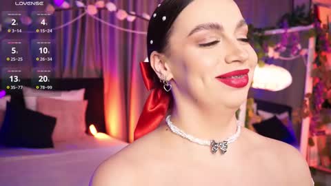 Luna  next streams Mon Fri Sat Sun 8pm-5am gmt0 online show from 02-15-25, 11:47