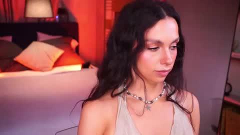 Luna  next streams Mon Fri Sat Sun 8pm-5am gmt0 online show from 06-21-26, 08:33