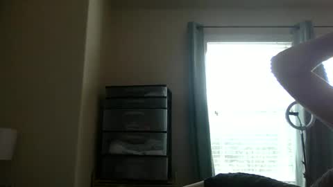 Snapshot of lunapixie2020 chatting on 09-24-25, 09:18 lunapixie2020 online show from 09-24-25, 09:18