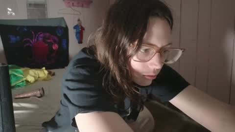 lunaquinn45 online show from 02-05-25, 12:10