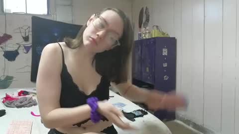 lunaquinn45 online show from 03-02-25, 03:05