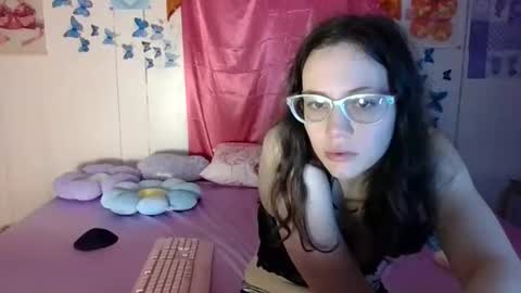 lunaquinn45 online show from 10-26-25, 03:29