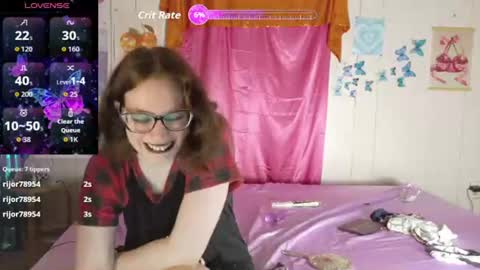 lunaquinn45 online show from 06-25-26, 03:16