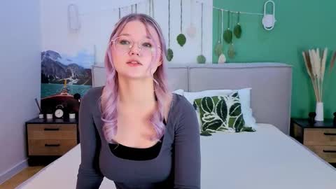 Snapshot of lunariafox chatting on 03-11-26, 02:34 lunariafox online show from 03-11-26, 02:34