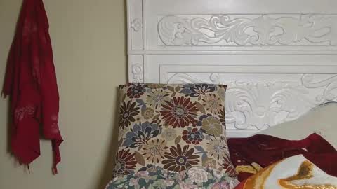 Snapshot of lunarluxee chatting on 03-27-26, 08:48 Luxee online show from 03-27-26, 08:48