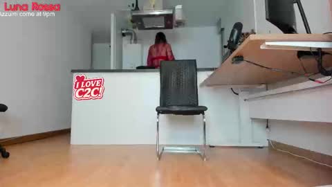 Snapshot of lunarossacam chatting on 09-15-25, 05:13 Luna Rossa online show from 09-15-25, 05:13