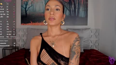 Luna Ruso  online show from 01-16-25, 02:19