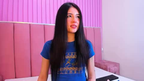 LunaSmithyl online show from 05-20-26, 03:18