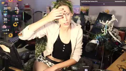 ..LunaSparkles. online show from 09-08-25, 07:57