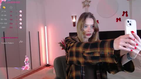 Snapshot of lunaticabae chatting on 01-17-26, 02:49 LunaticaBae online show from 01-17-26, 02:49