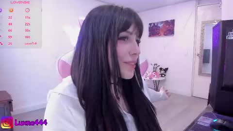   online show from 07-21-26, 07:49