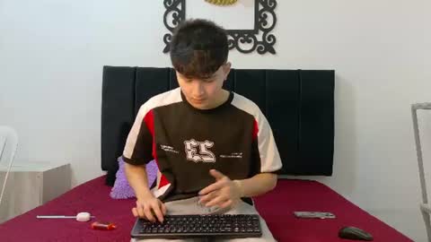 Snapshot of lunaydream chatting on 07-09-26, 11:47 lunaydream online show from 07-09-26, 11:47