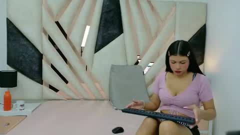 Luna y Sebastian online show from 07-13-26, 02:20