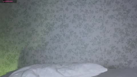 Snapshot of luneva chatting on 12-23-24, 05:49 Eva online show from 12-23-24, 05:49