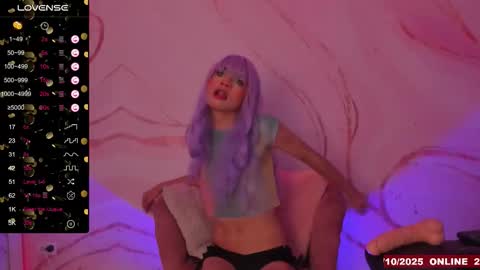 Snapshot of lunmei chatting on 10-21-25, 10:32 lunmei online show from 10-21-25, 10:32