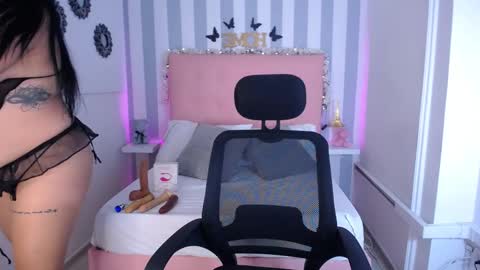 lunna_boobs20 online show from 09-11-25, 05:07