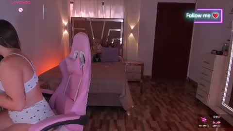 Snapshot of lunna_roosee chatting on 07-07-26, 03:49 LUNA ROSE online show from 07-07-26, 03:49