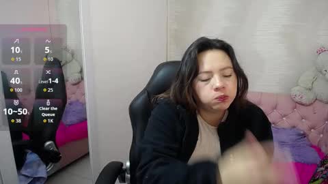 Snapshot of lunnadoll chatting on 09-10-25, 03:17 Katty what ever do you want on my pv is for extra tokens minimi 250 tks ty u for understand online show from 09-10-25, 03:17