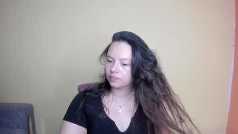 Snapshot of lunnadoll chatting on 03-01-26, 02:46 Katty what ever do you want on my pv is for extra tokens minimi 250 tks ty u for understand online show from 03-01-26, 02:46